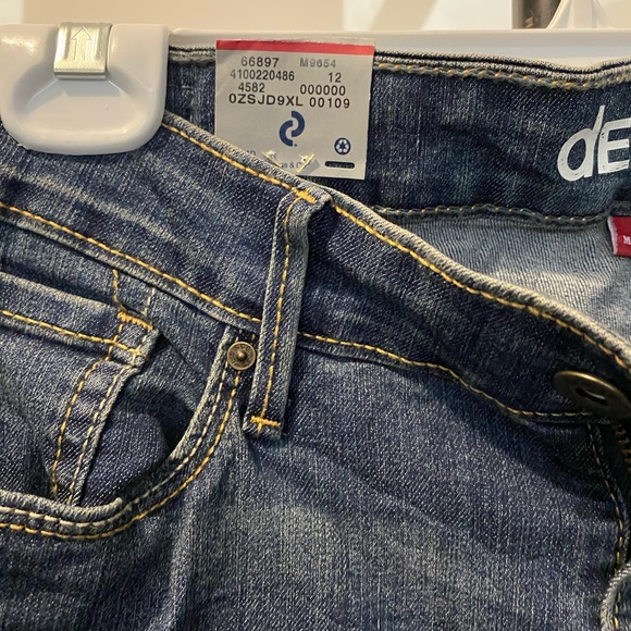 Levi’s Jeans R1 - Picture 3 of 5
